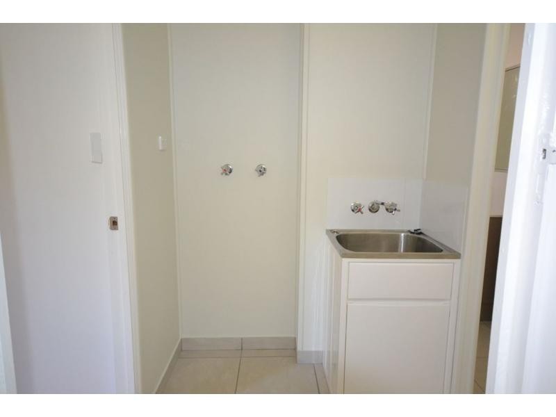 6 Jonathan Street, Rockville QLD 4350