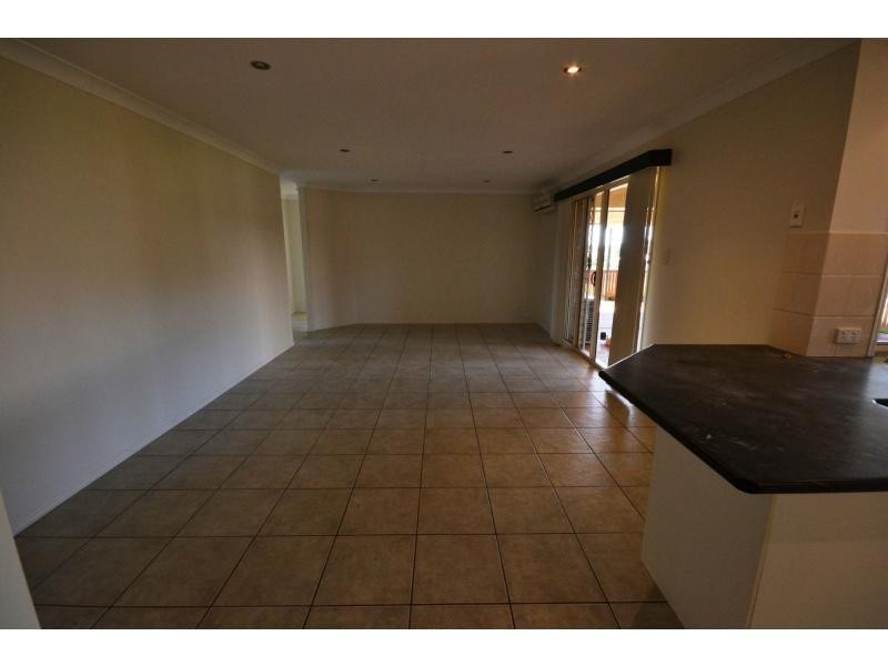 7 Federation Drive, Highfields QLD 4352