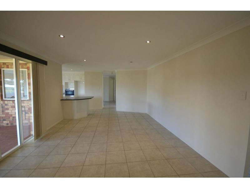 7 Federation Drive, Highfields QLD 4352