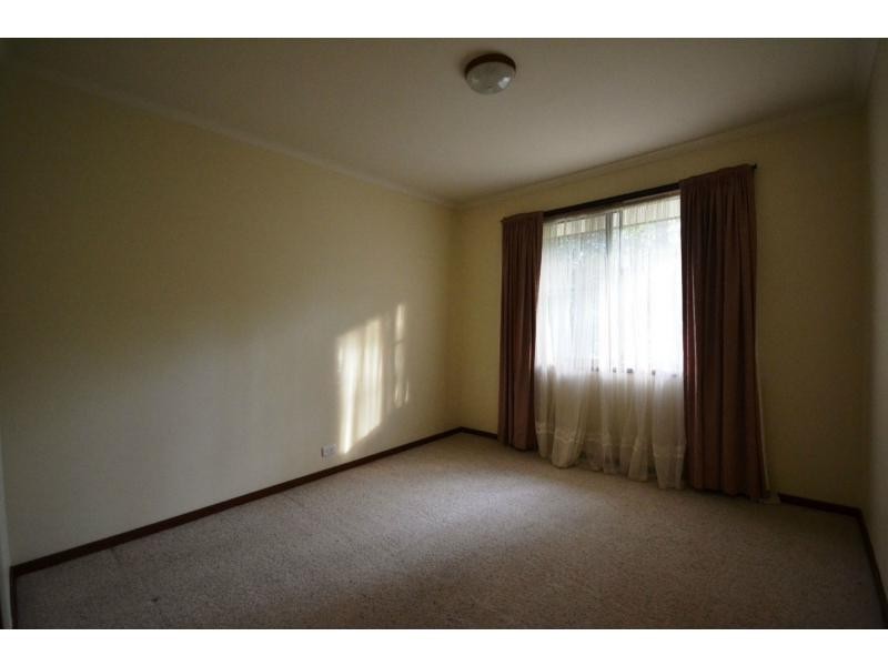 17A Hilltop Crescent, Blue Mountain Heights QLD 4350