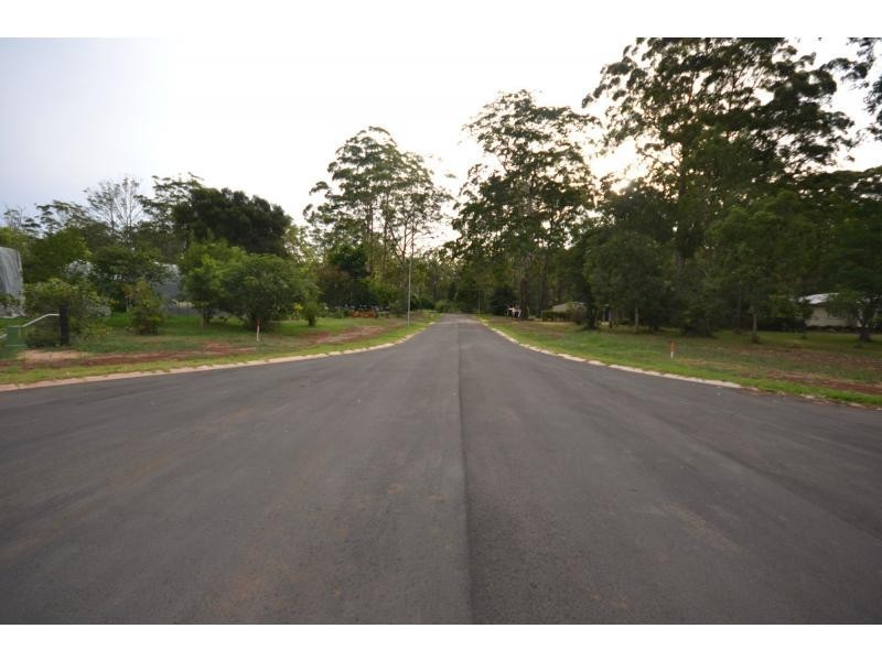 L4 Avonlea Court, Highfields QLD 4352