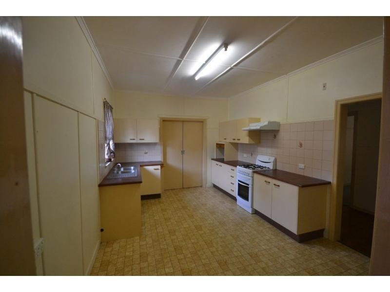 1//77 Ramsay Street, Centenary Heights QLD 4350