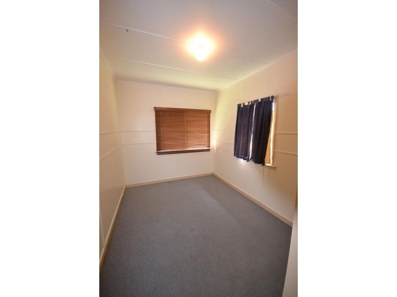 1//77 Ramsay Street, Centenary Heights QLD 4350