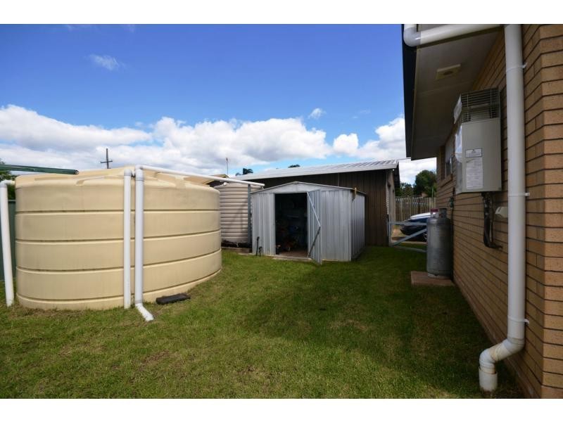 8 Wright Street, Oakey QLD 4401