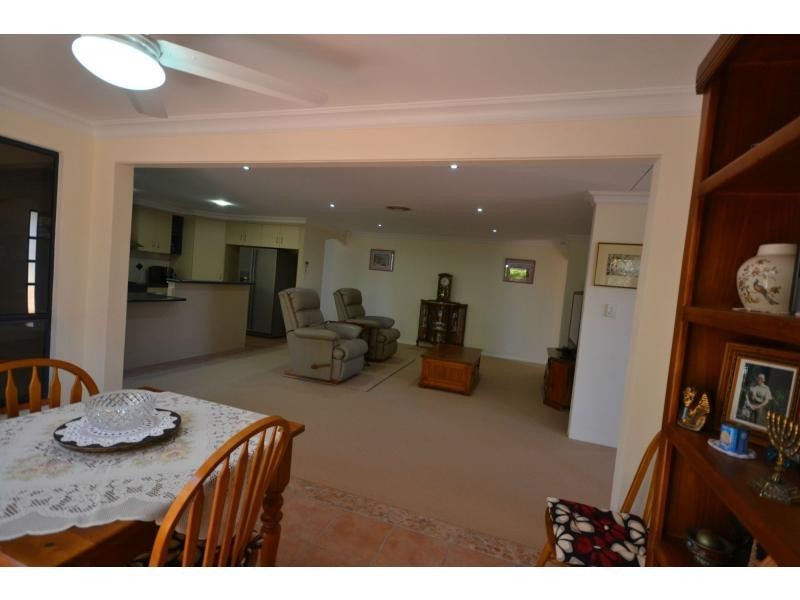 47 Wood Drive, Middle Ridge QLD 4350