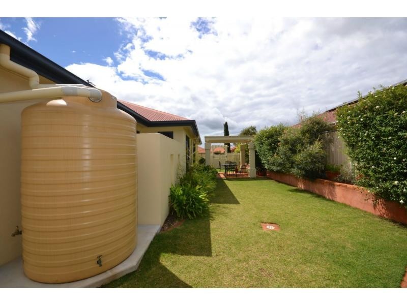 47 Wood Drive, Middle Ridge QLD 4350