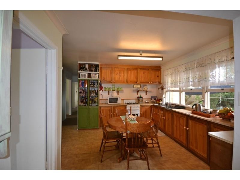 25 Hamilton Street, Newtown QLD 4350