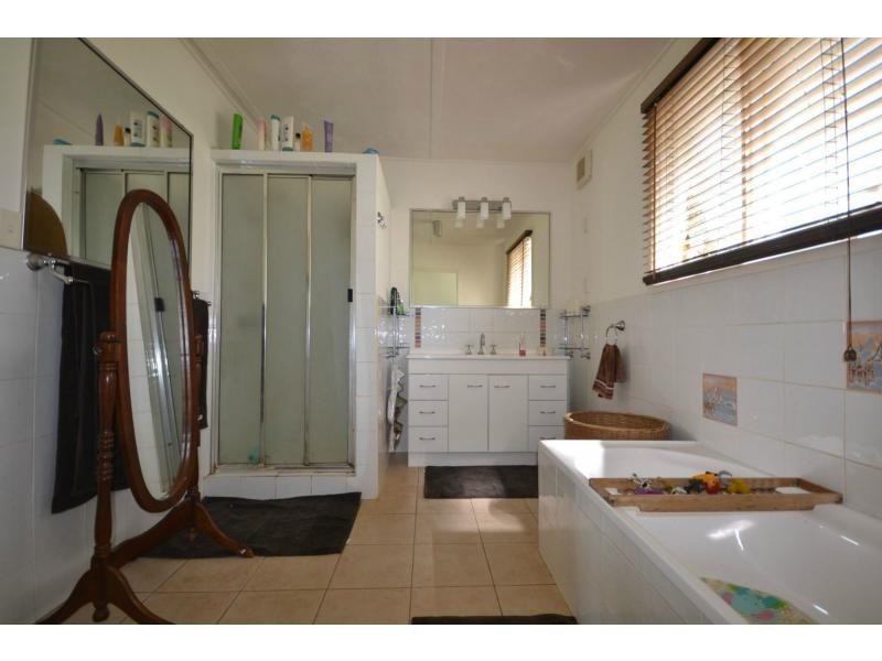31-33 Gwynne Street, Drayton QLD 4350