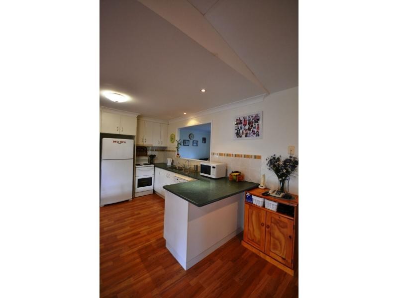 108 Mocatta Street, Goombungee QLD 4354