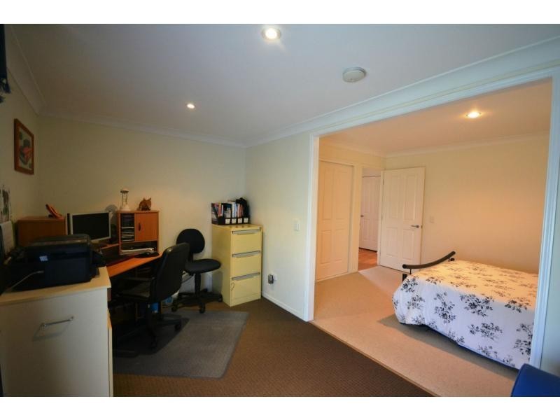 108 Mocatta Street, Goombungee QLD 4354