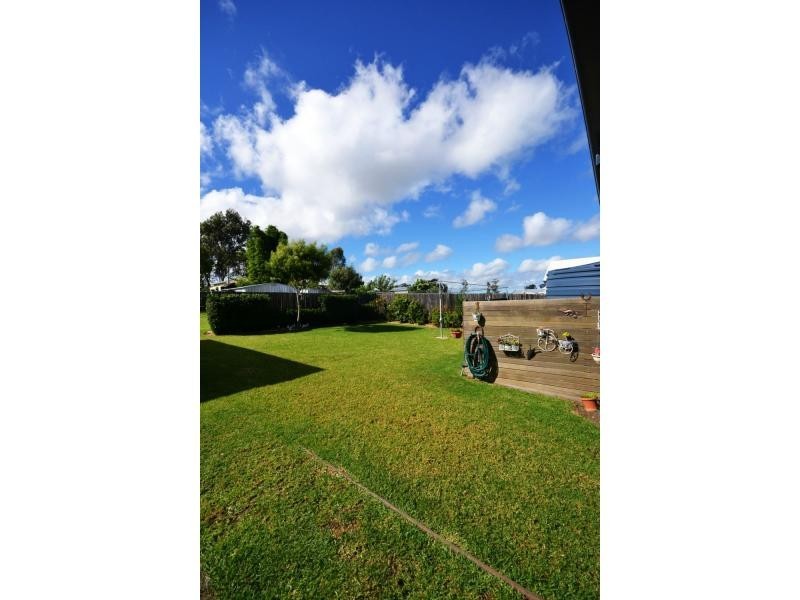 108 Mocatta Street, Goombungee QLD 4354