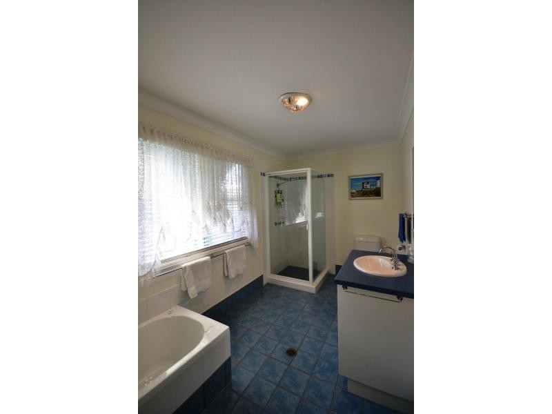 108 Mocatta Street, Goombungee QLD 4354