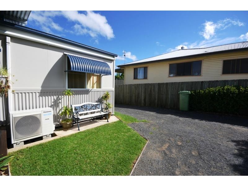 108 Mocatta Street, Goombungee QLD 4354