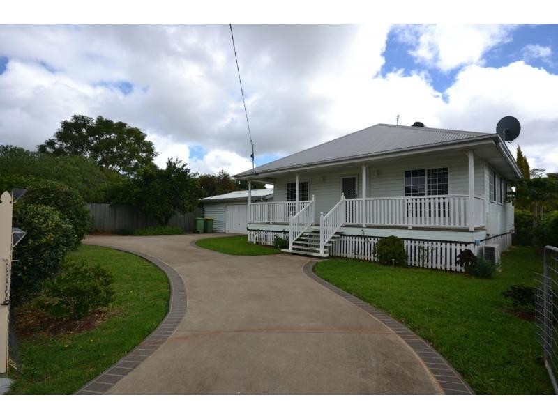 18 Vera Street, Newtown QLD 4350