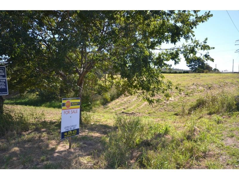 9 Biggs Road, Withcott QLD 4352