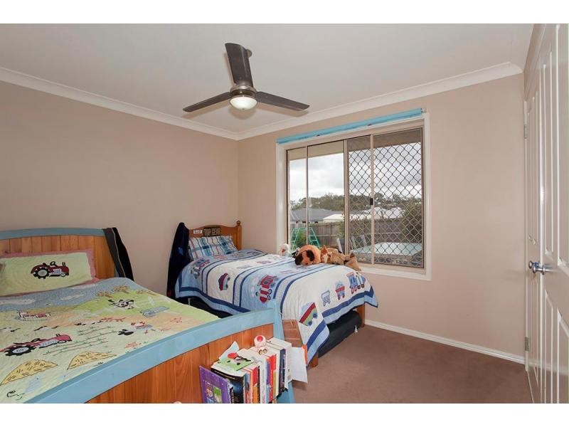 44 Wareena Crescent, Glenvale QLD 4350