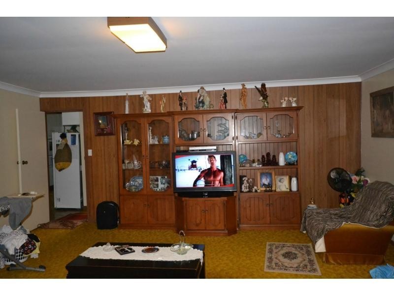 28 Nugent Crescent, Wilsonton QLD 4350