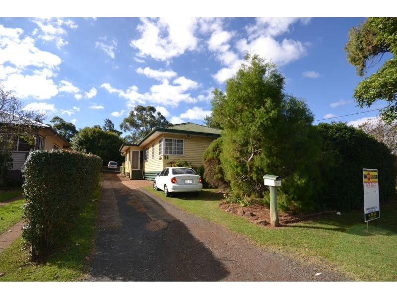 55 Glenvale Road, Newtown QLD 4350