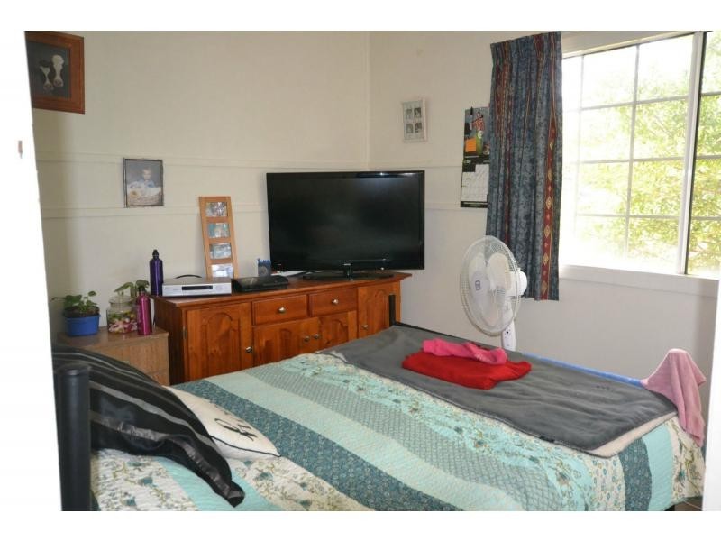 55 Glenvale Road, Newtown QLD 4350