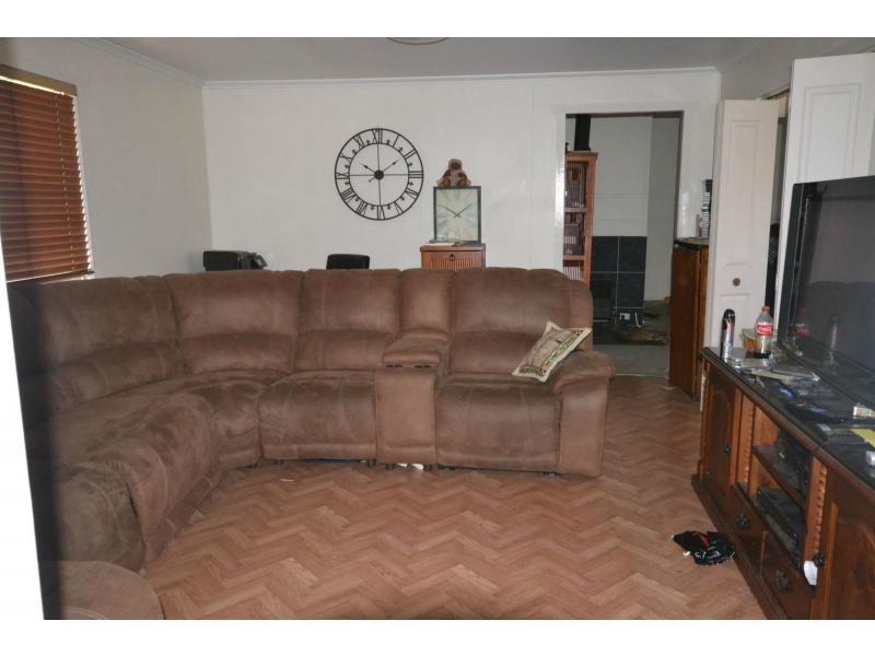 55 Glenvale Road, Newtown QLD 4350