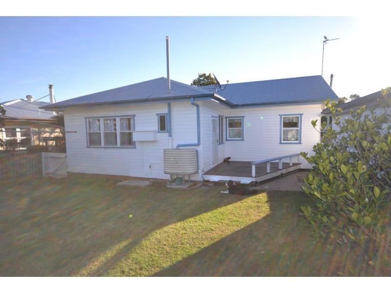 38 Burke Street, Rangeville QLD 4350