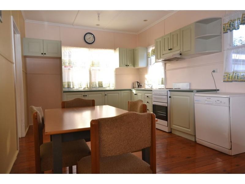 38 Burke Street, Rangeville QLD 4350