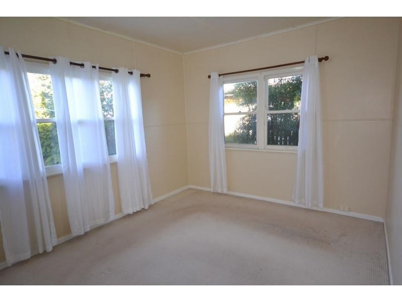 38 Burke Street, Rangeville QLD 4350