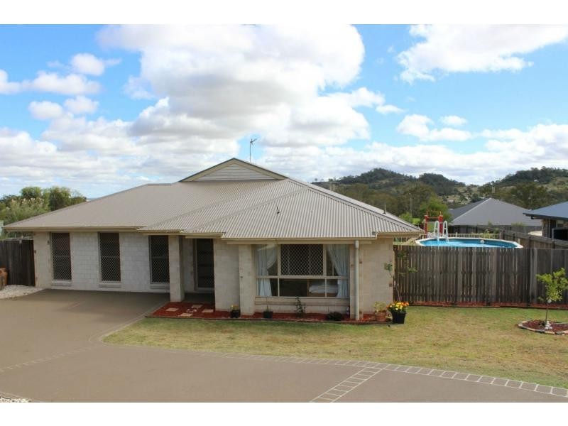 44 Wareena Crescent, Glenvale QLD 4350