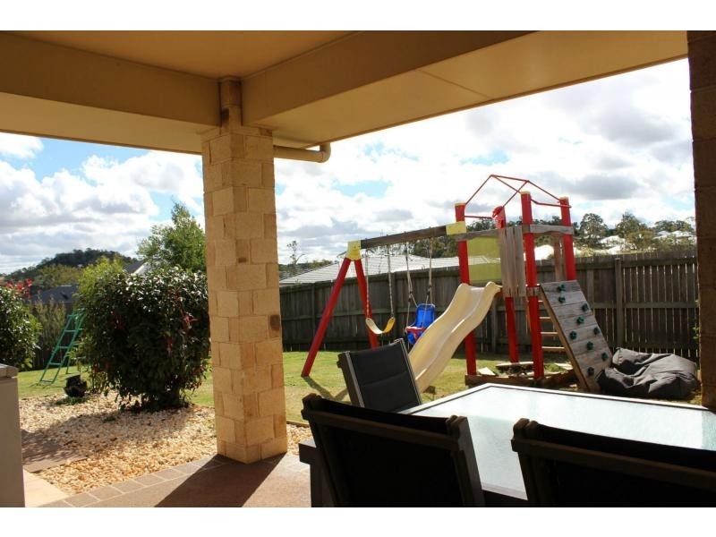 44 Wareena Crescent, Glenvale QLD 4350