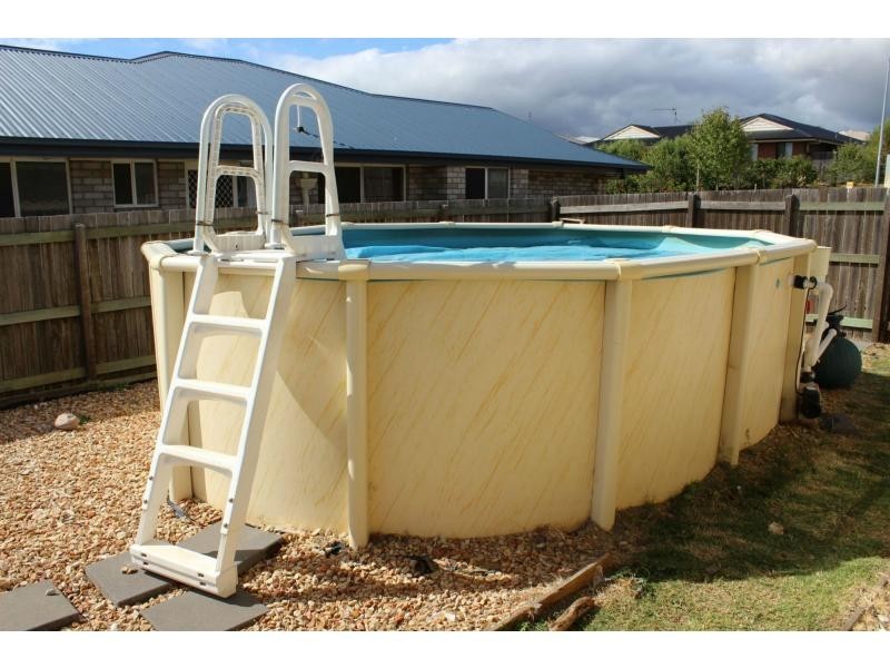 44 Wareena Crescent, Glenvale QLD 4350