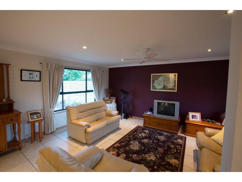 8 Bass Street, Cabarlah QLD 4352