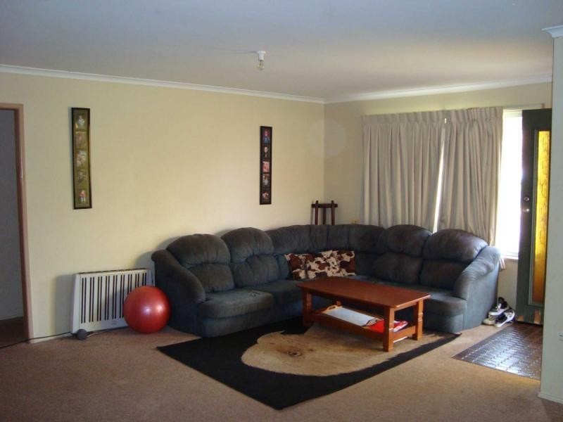 9 Cudgee Court, Wilsonton QLD 4350