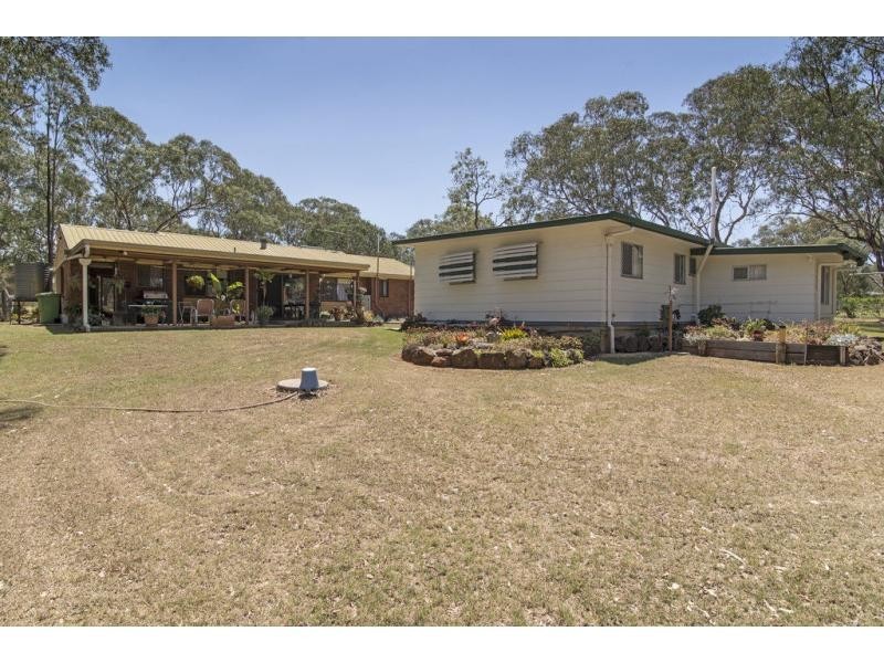 12 Wilga Avenue, Oakey QLD 4401