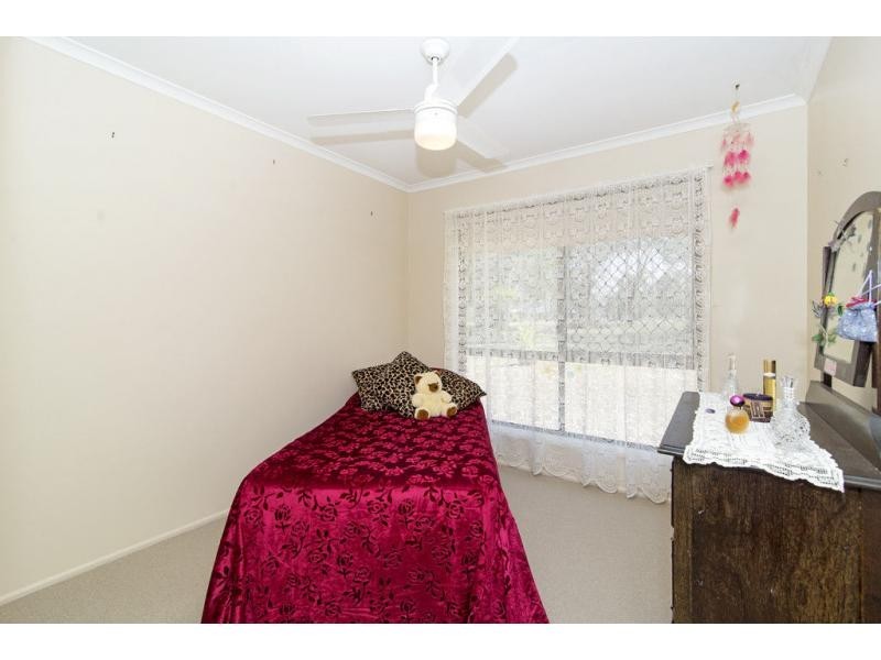 12 Wilga Avenue, Oakey QLD 4401