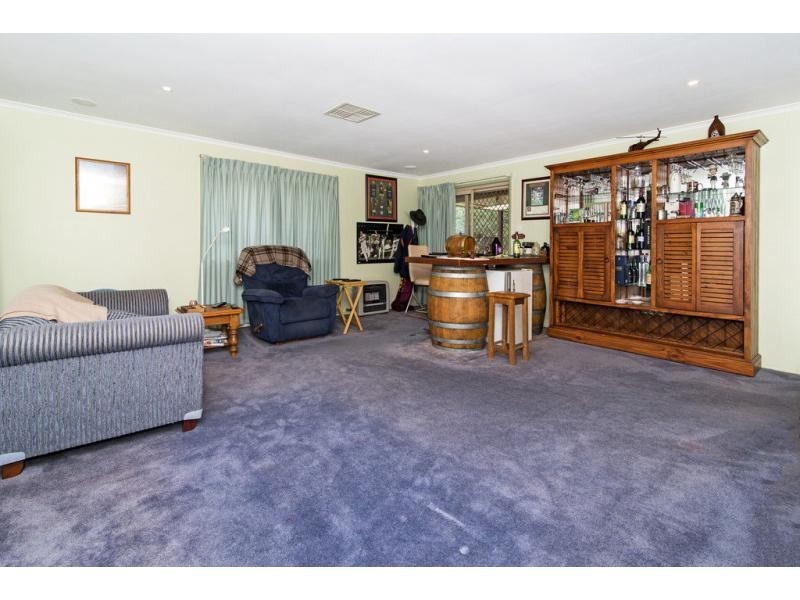 12 Orange Grove Road, Highfields QLD 4352