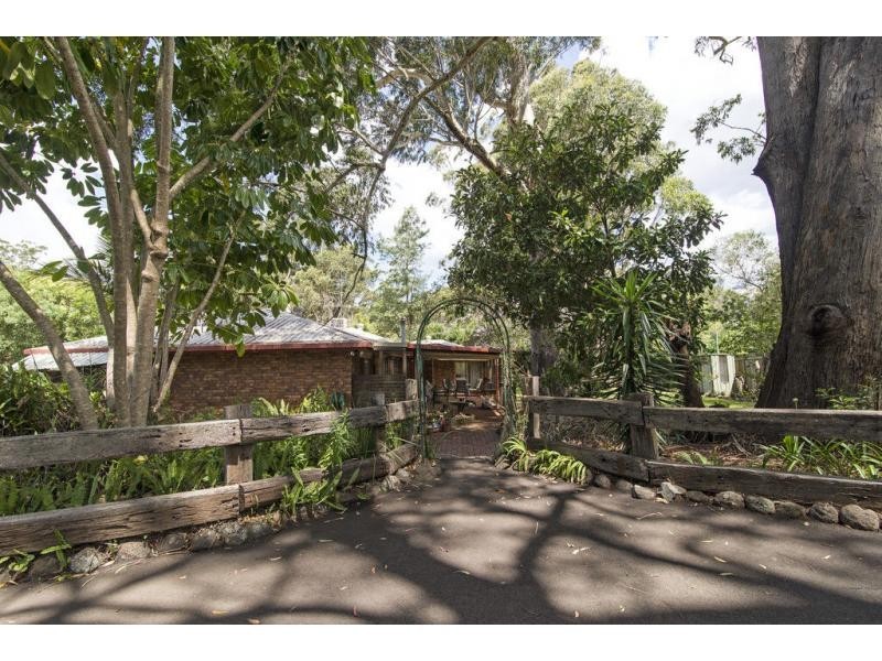 12 Orange Grove Road, Highfields QLD 4352