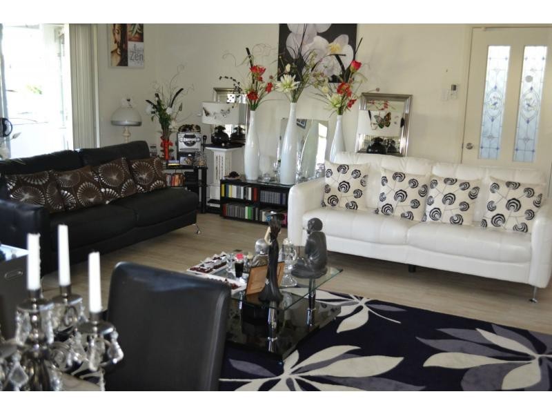 Villa 202/530 Bridge Street, Wilsonton QLD 4350