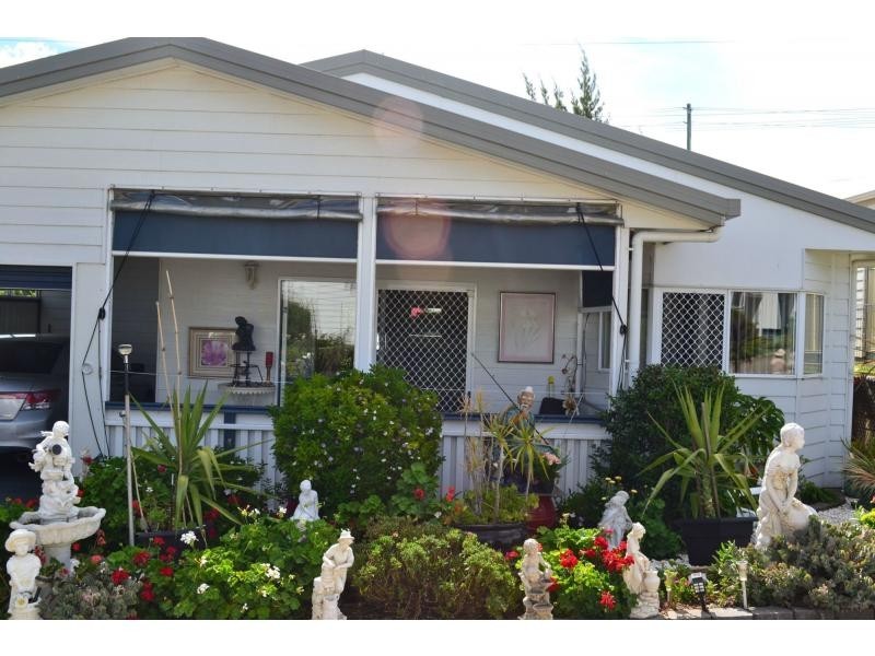 Villa 202/530 Bridge Street, Wilsonton QLD 4350