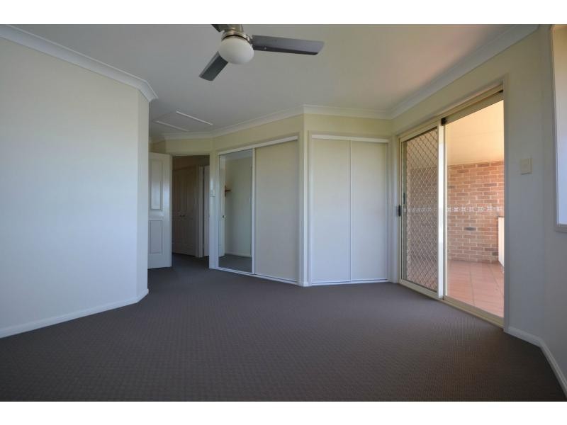 Unit 1/351 West Street, Harristown QLD 4350