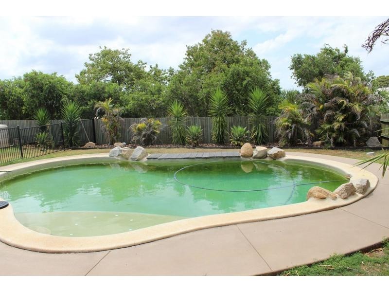 22 Kingfisher Drive, Highfields QLD 4352