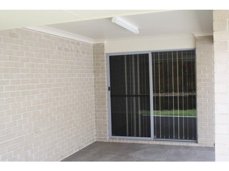 Unit 2 24 Alpine Court, Cranley QLD 4350