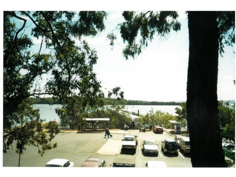 6 Martin Place, Russell Island QLD 4184