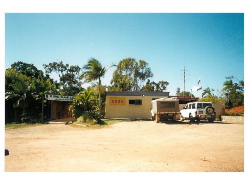 6 Martin Place, Russell Island QLD 4184
