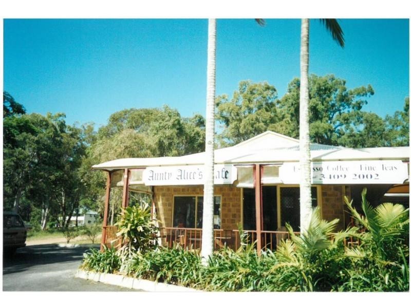 6 Martin Place, Russell Island QLD 4184