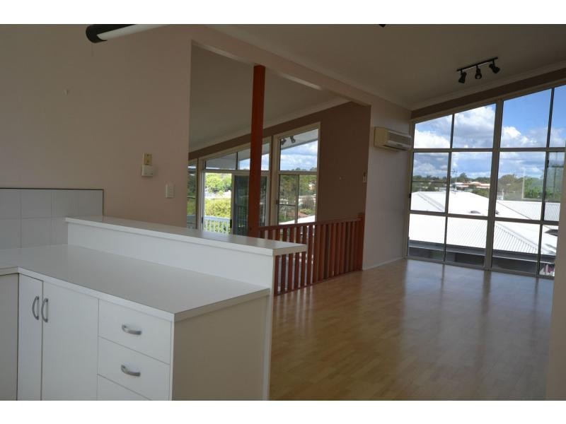 9 Greenbury Street, Rockville QLD 4350