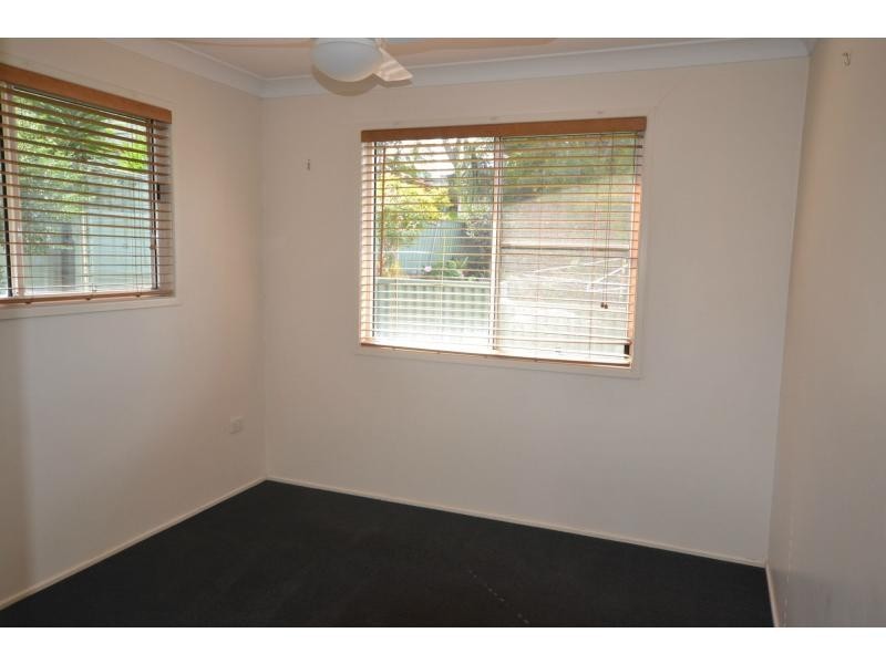 9 Greenbury Street, Rockville QLD 4350