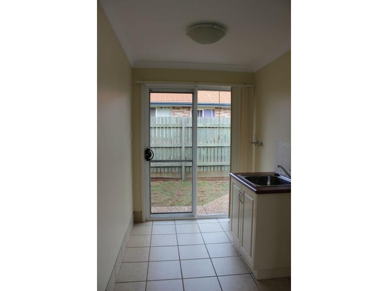 296 Ramsay Street, Middle Ridge QLD 4350