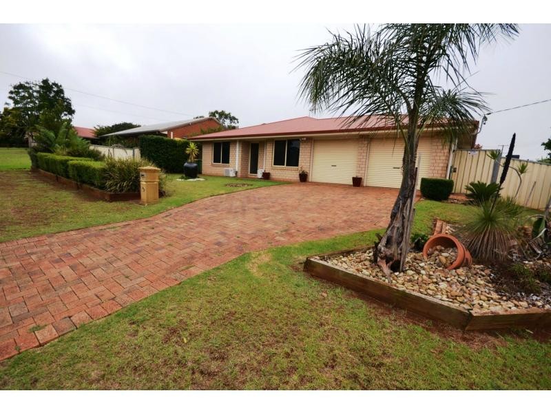 15 Trapp Street, Rockville QLD 4350