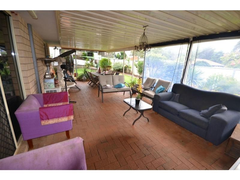 15 Trapp Street, Rockville QLD 4350