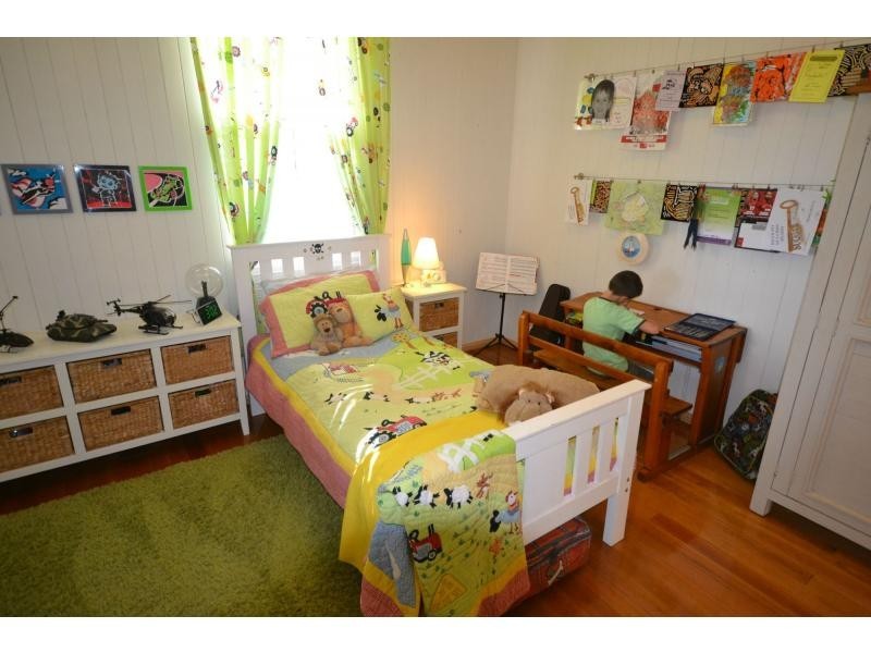 21 Moloney Street, North Toowoomba QLD 4350